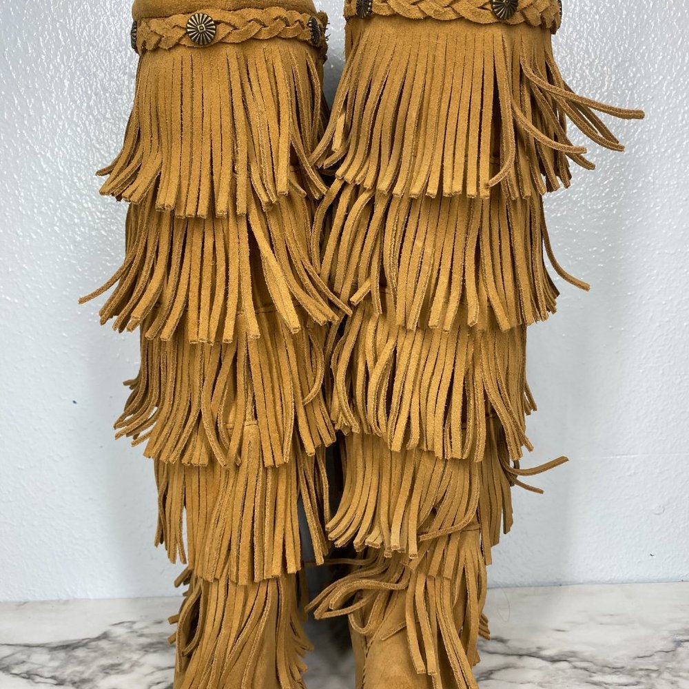 Minnetonka Womens 5 Layer Fringe Boot 1657t Size 6 - image 3